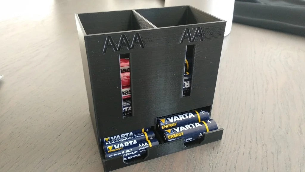 Battery dispenser