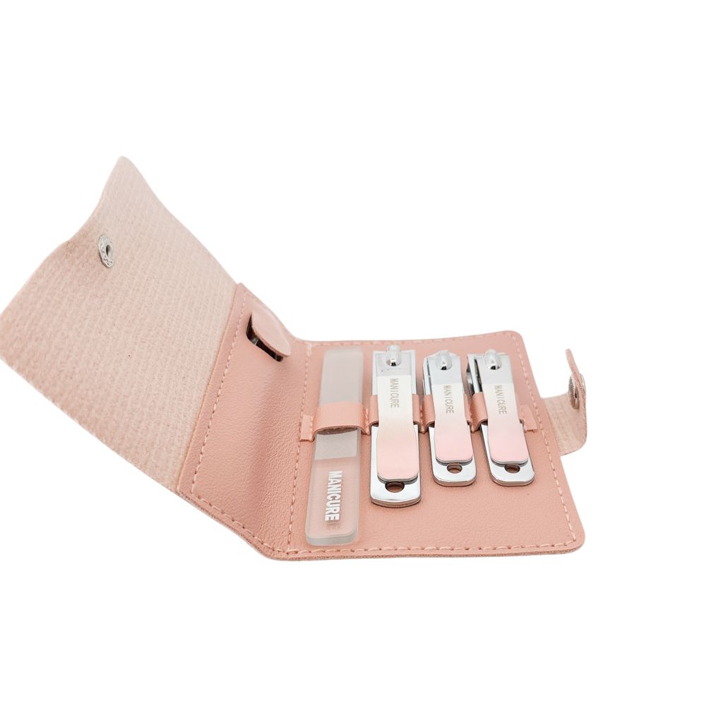 Luxury Nail Grooming