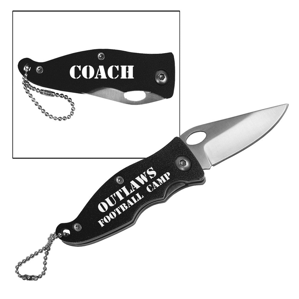 Customizable Knife with Chain