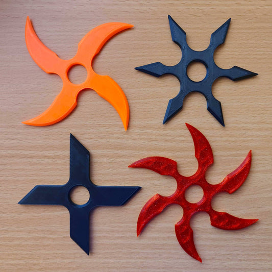Shuriken Set with Stand