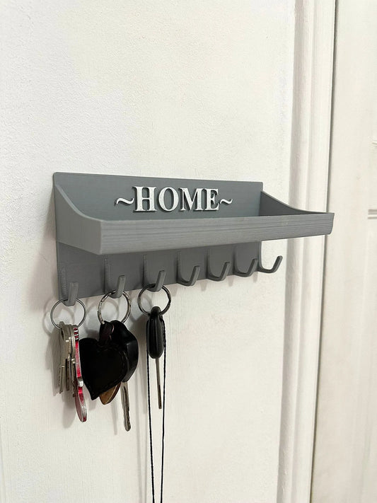 Key hanger with shelf