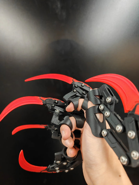 Expandable Claw
