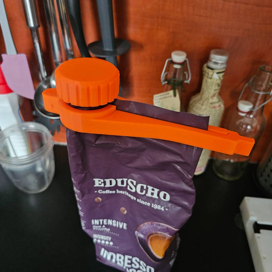 Coffe clip with lid