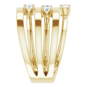 18K Yellow Gold 3-Stone Family Engravable Ring Mounting