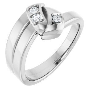 10K White Gold 3-Stone Family Engravable Ring Mounting