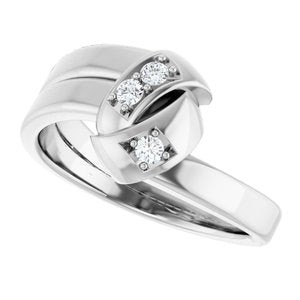 14K White Gold 3-Stone Family Engravable Ring Mounting