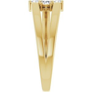 10K Yellow Gold 3-Stone Family Ring Mounting