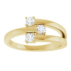 14K Yellow Gold 3-Stone Family Ring Mounting