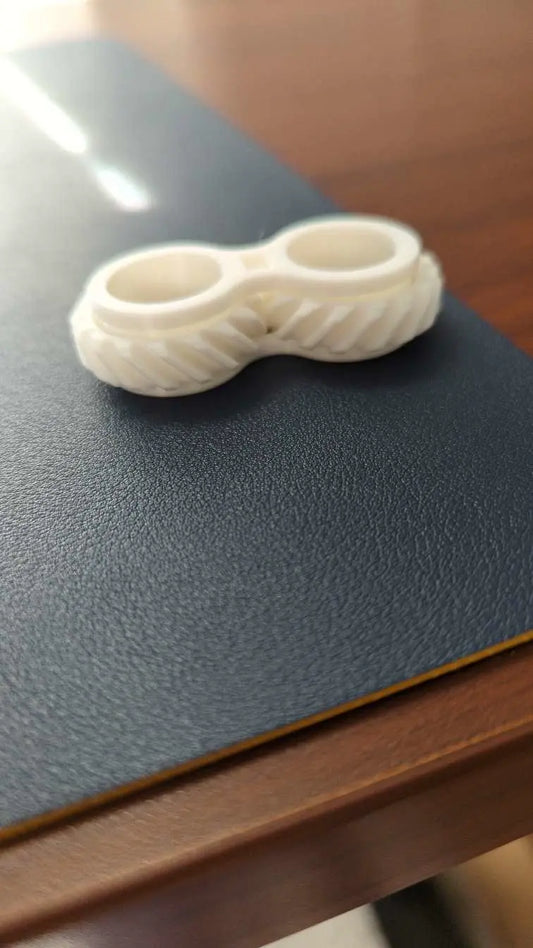 Fidget ring