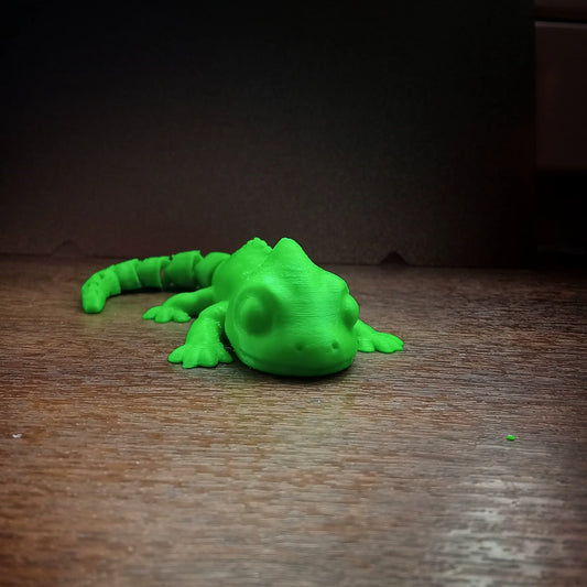 🦎 Cute Gecko – Articulated Toy
- free to sell 💰