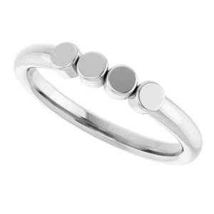 18K X1 White Gold 4-Circle Engravable Family Ring