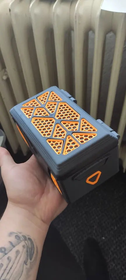 BOX