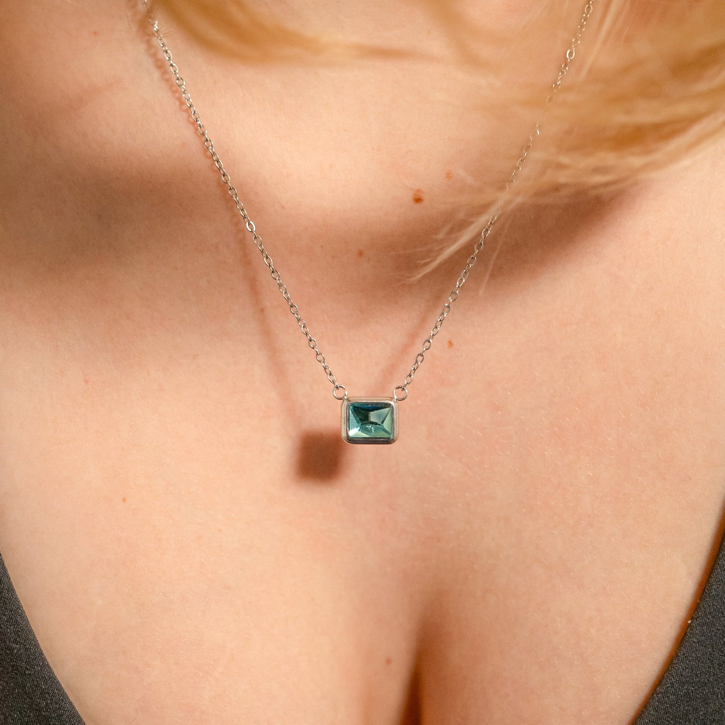 Stainless Steel Emerald Birthstone Connector Charm / PDL0262