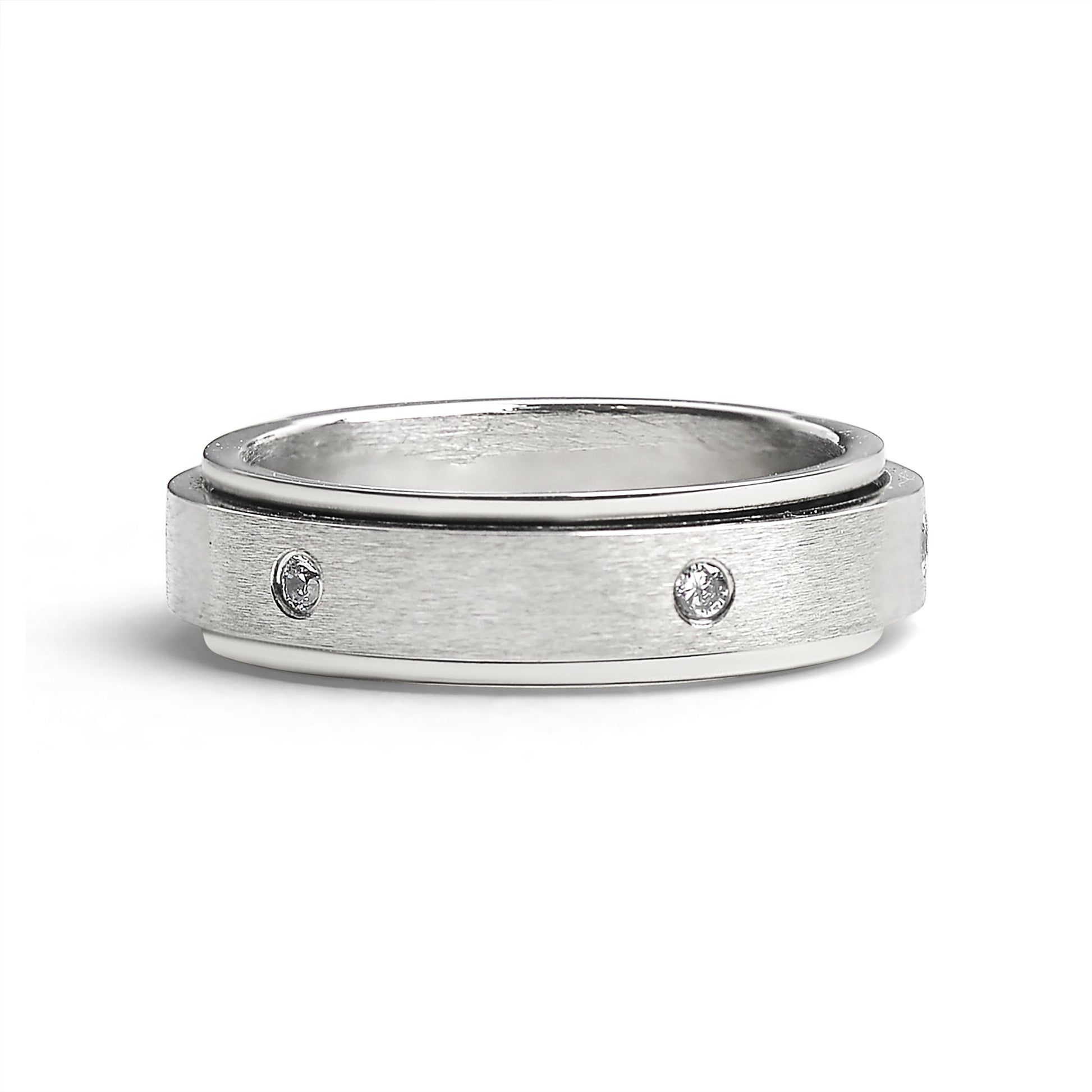 CZ Stones In Center Spinner Stainless Steel Ring / SBE002