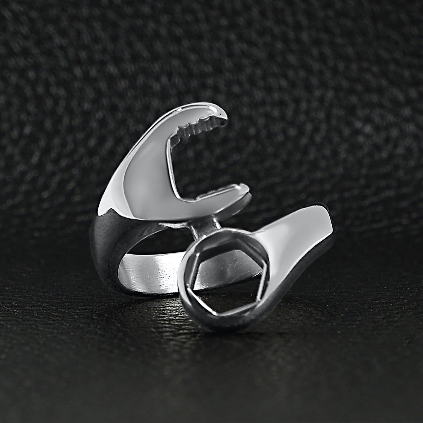 Stainless Steel Wrench Ring / SCR0237
