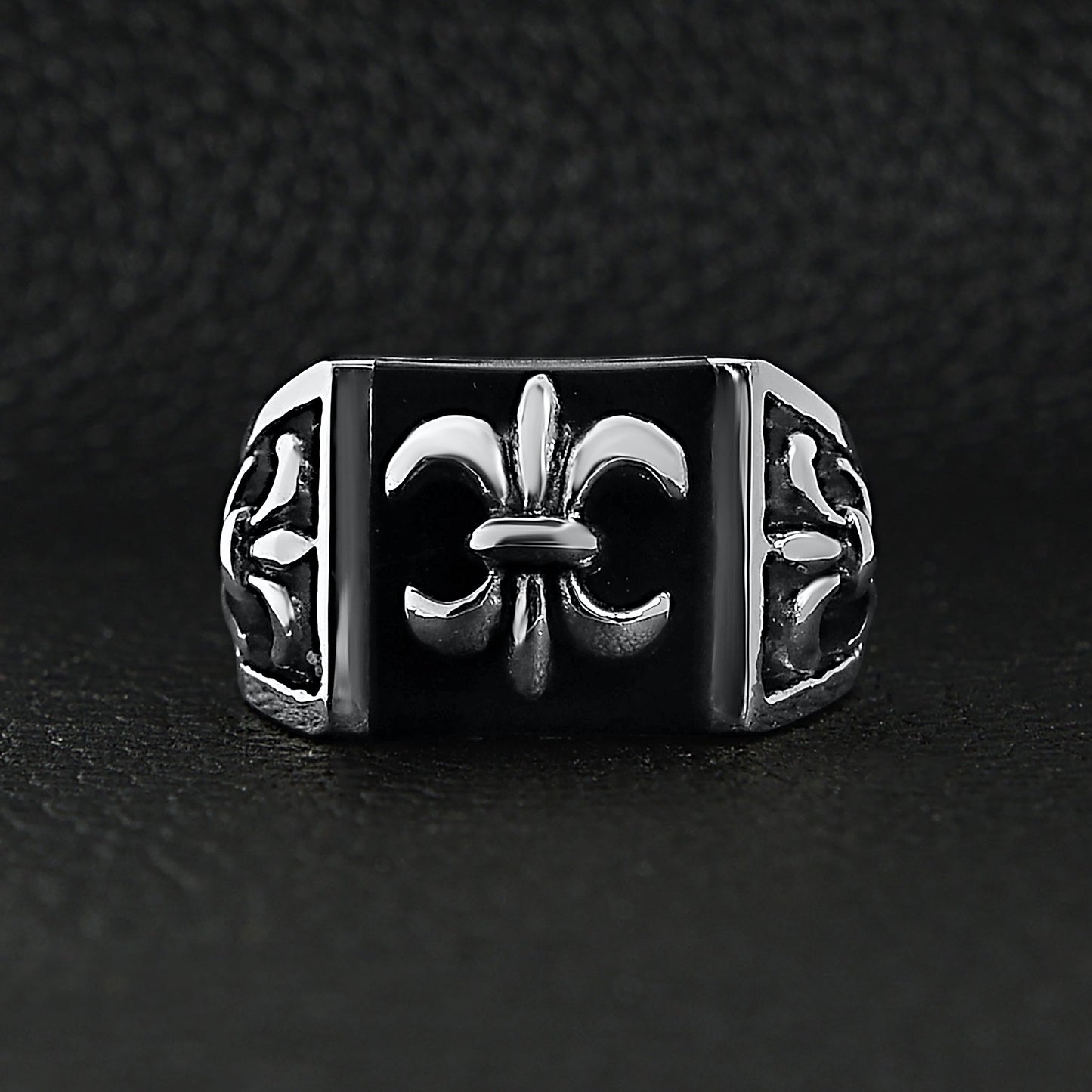 Stainless Steel Polished Black Fleur De Lis Signet Ring / SCR3040