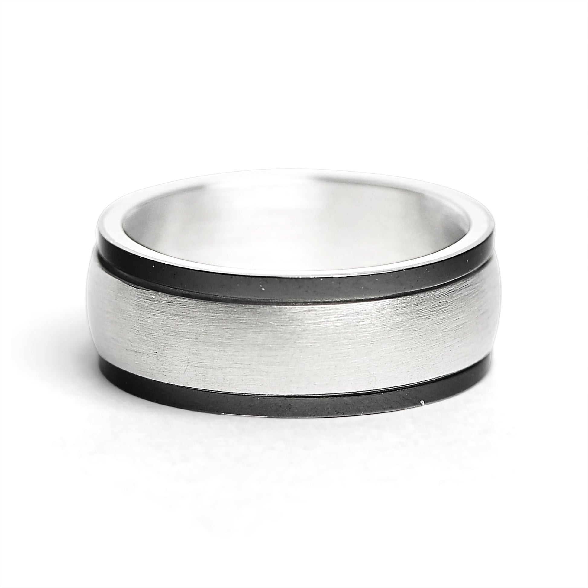 Stainless Steel Highly Polished Black Trim Spinner Center Ring / SRJ9002