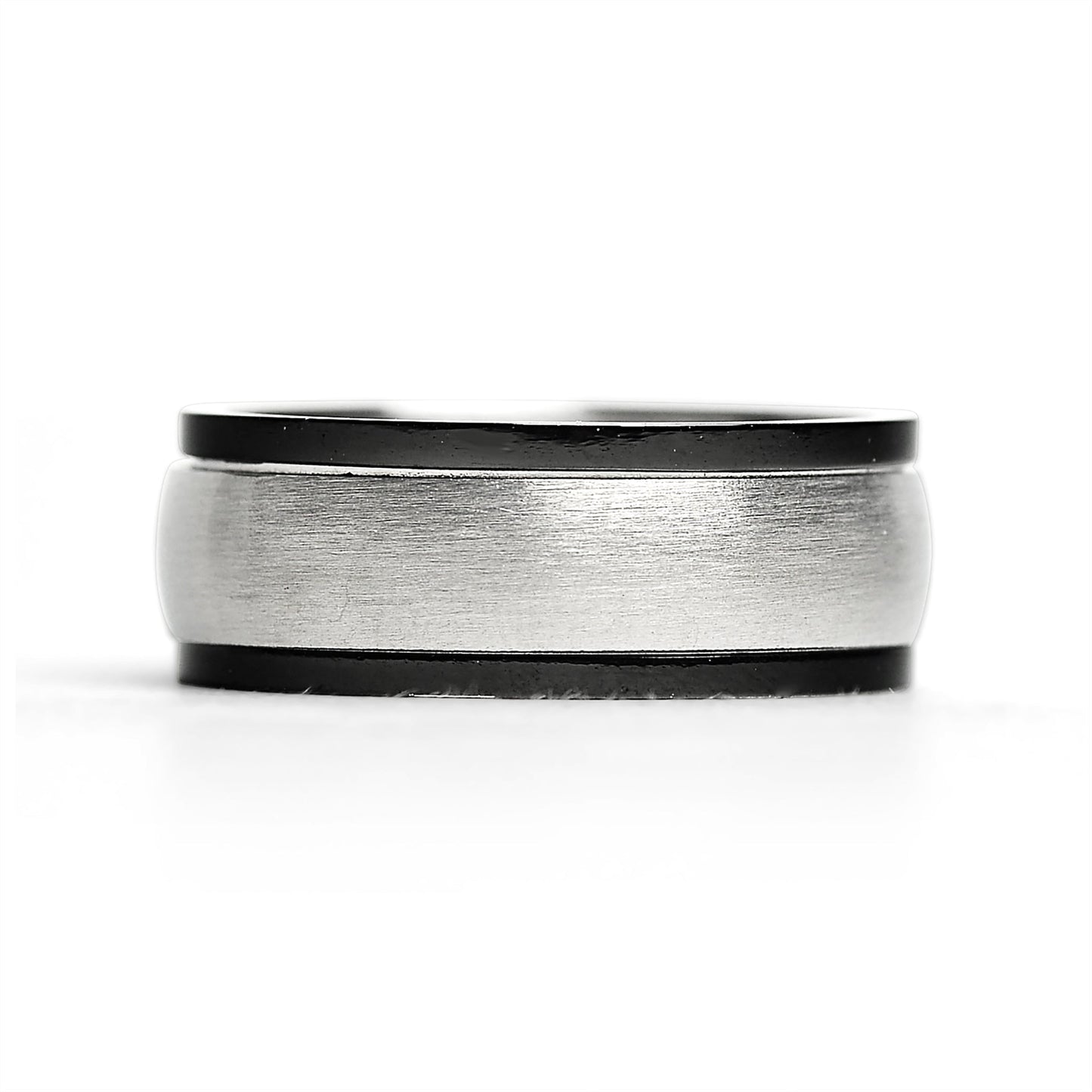 Stainless Steel Highly Polished Black Trim Spinner Center Ring / SRJ9002
