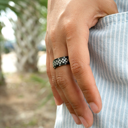 Stainless Steel Black Checker Spinner Ring / STC010