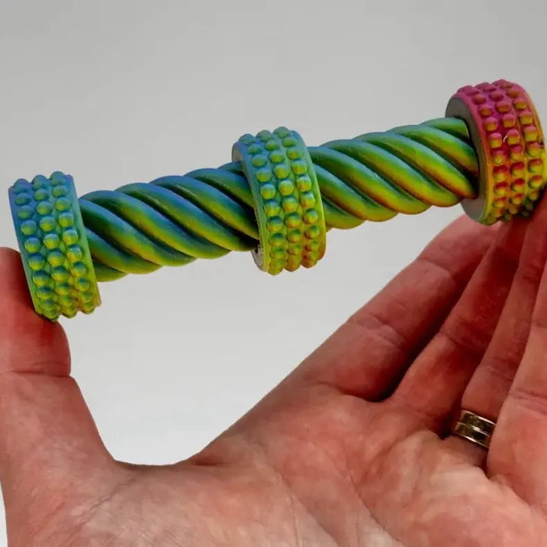 Twist fidget