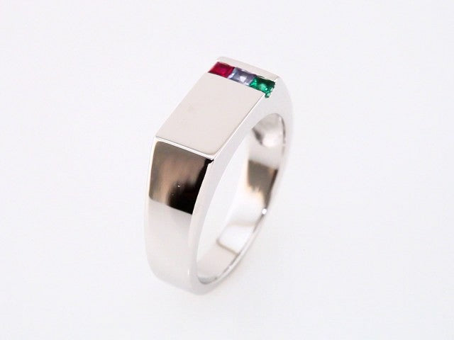 10K White Gold 3-Stone Engravable Family Signet Ring Mounting